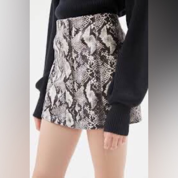 UO Siren Snake Print Button-Front Mini Skirt | Size Small - Picture 11 of 13